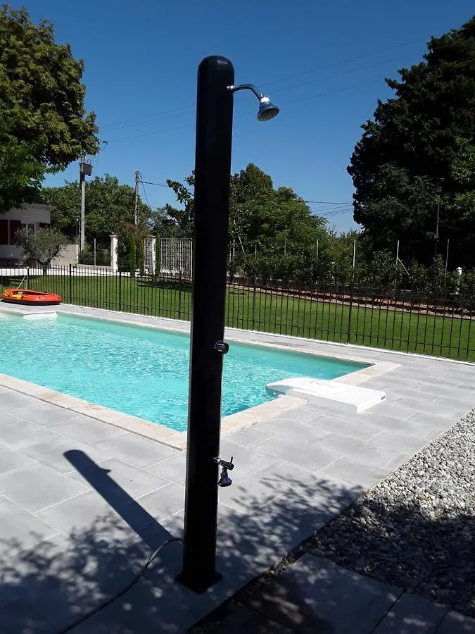 La Bonbonne En Provence Villa Travaillan 0*,
